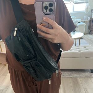 Black Crossbody Bag with lots of pockets!